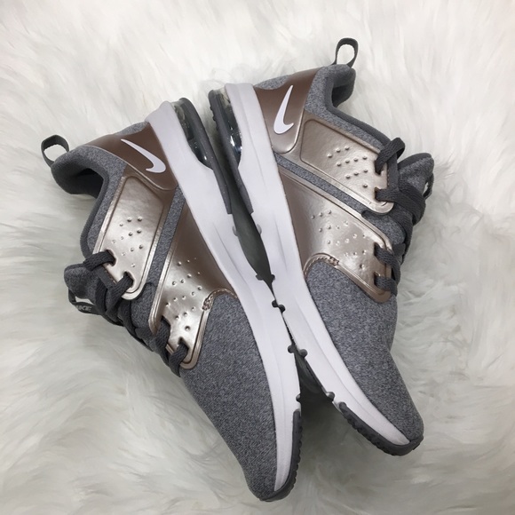 SOLD ON MERC.Nike women’s Air Bella Training shoes - Picture 6 of 8